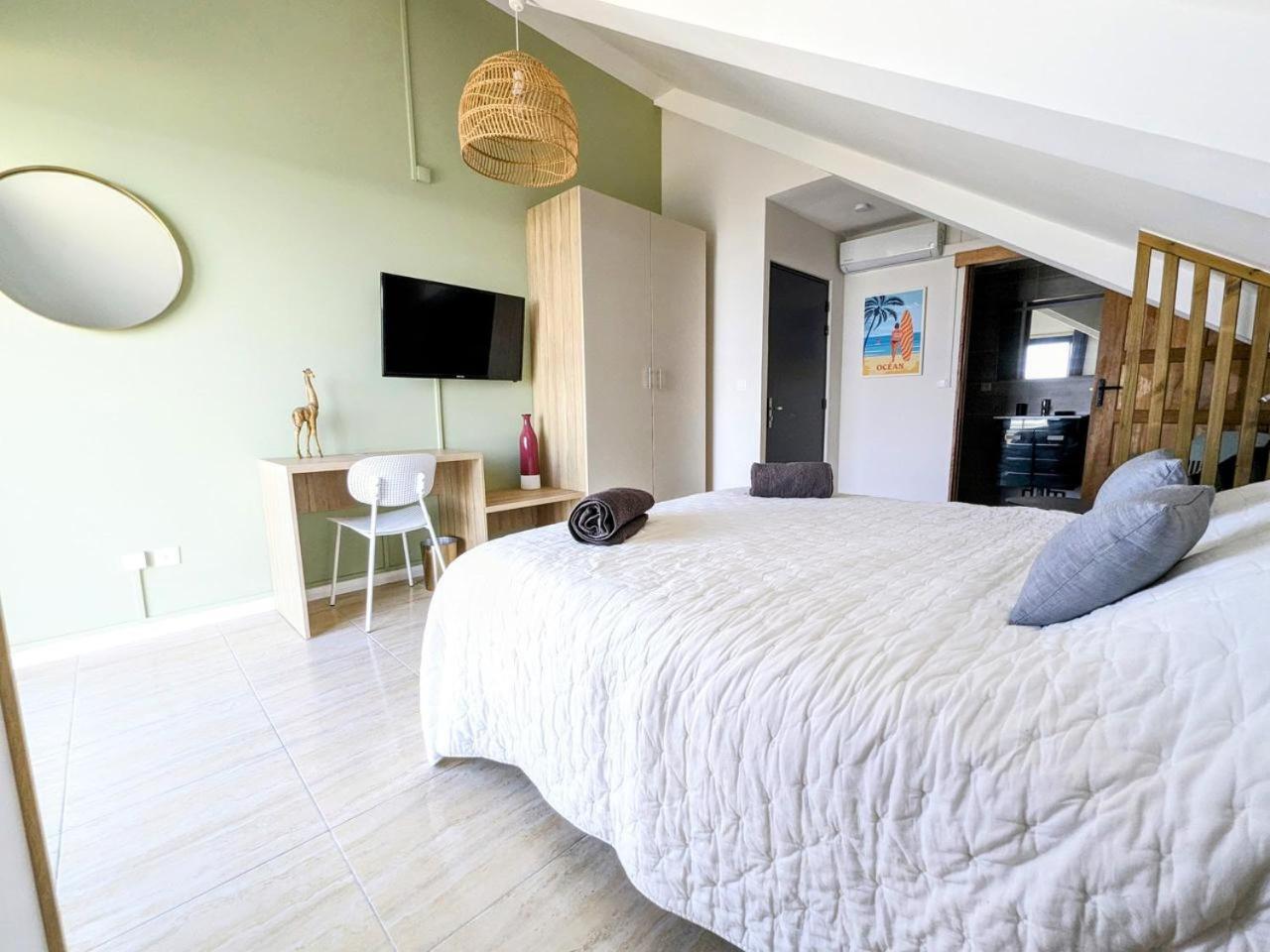 Studio Dauphin - Plage De Saint-Pierre Ngoại thất bức ảnh